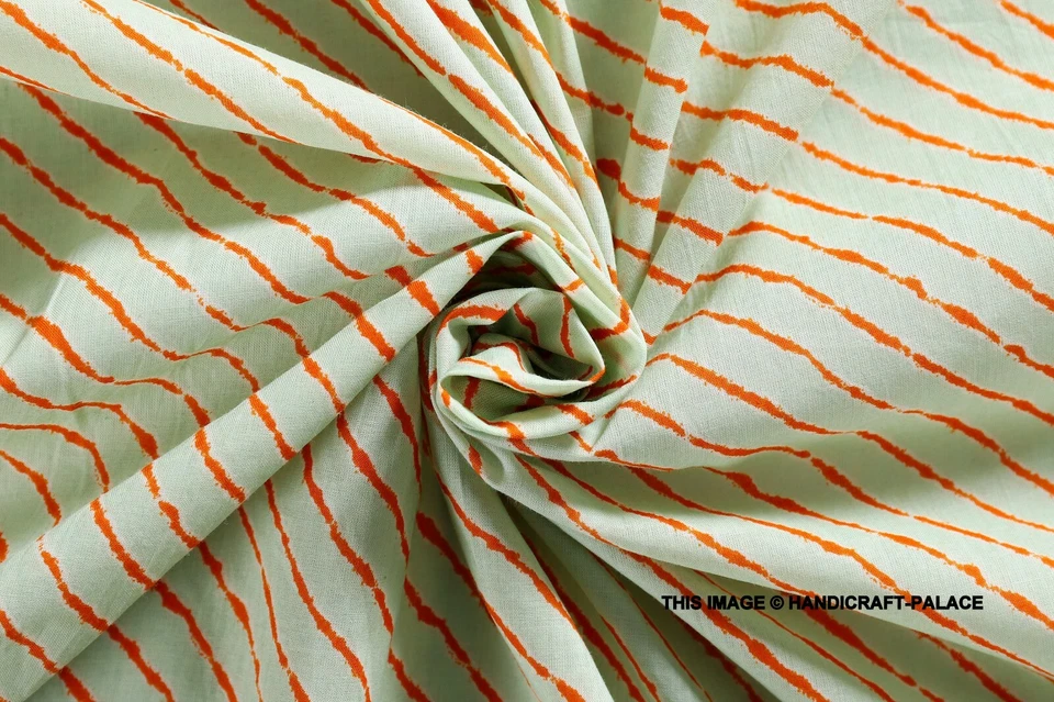 Juego de 6 servilletas de mesa indias a rayas de tela de gasa 100 % algodón con estampado de bloques a mano Foto 3 de 3