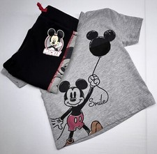 Disney Mickey Mouse 18M Short Sleeve Graphic Pocket Tee  Sweatpants Set