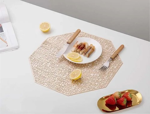 Gold decorative placemat, table setting, table mat, set of 6 - Picture 2 of 6