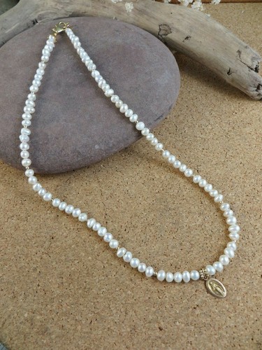 Genuine White Pearl 12k Gold Filled Tiny O Mary Pendant 16" Strand Necklace #518 - Picture 2 of 12