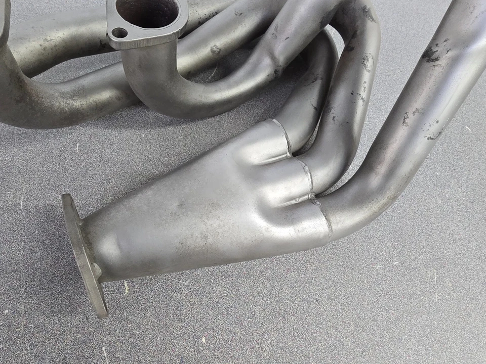 BONITO CABEZAL DE ESCAPE LATERAL PARA PASAJEROS PORSCHE 911 TODOTERRENO #2 USADO Foto 3 de 4