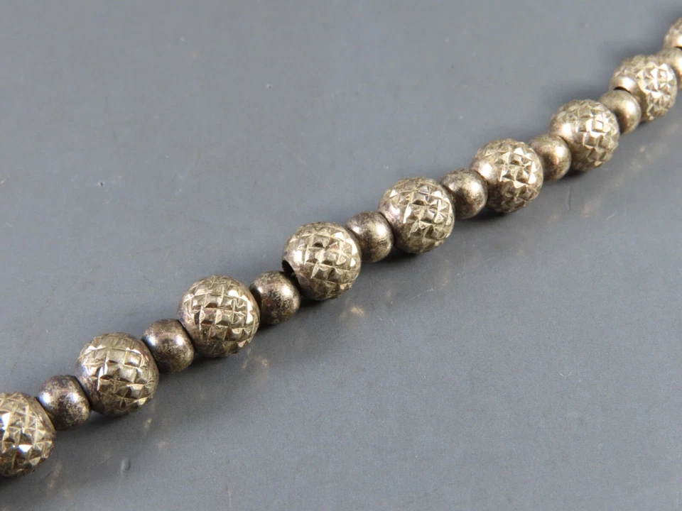 VTG MILOR STERLING SILVER BEADED BRACELET Diamond Cut Beads Sparkle 7.5" LONG - Image 3 of 4