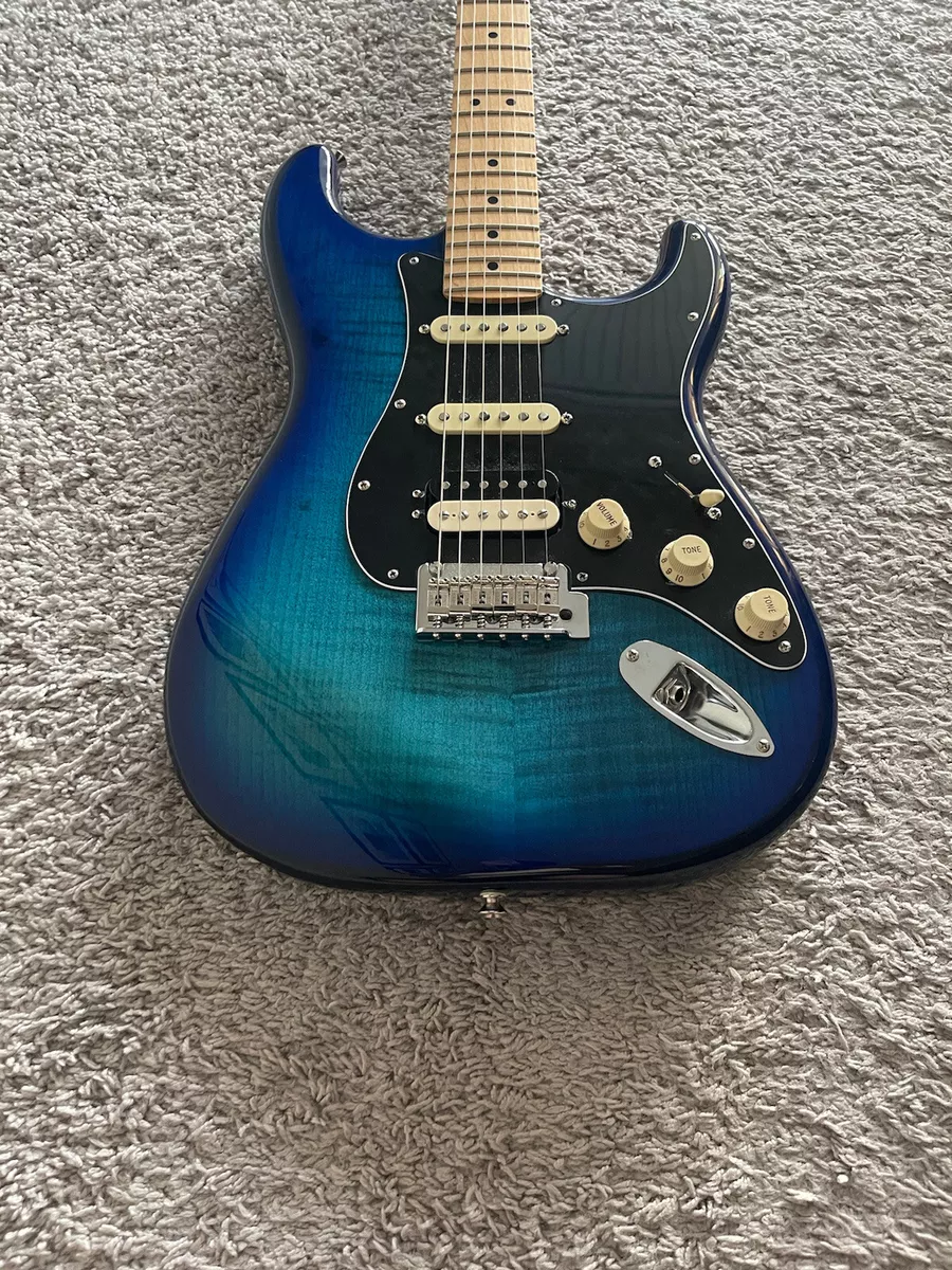 Fender Player Stratocaster HSS Plus Top 2021 MIM Blue Burst 75th