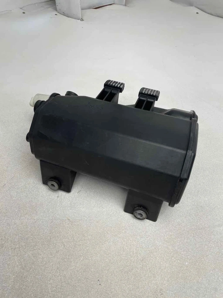 Bote evaporador de combustible de gasolina BMW 4,8 L 7162365 OE 💡 Se adapta a BMW 650I 2006-2010 Foto 2 de 4