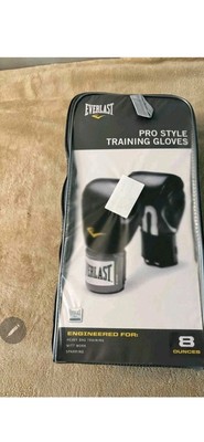Everlast 1200013 12 oz. Sparring Gloves - Black. 8 Oz.