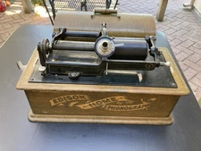 Antique Edison Home Model C with serial # 437228. Sell as is. 