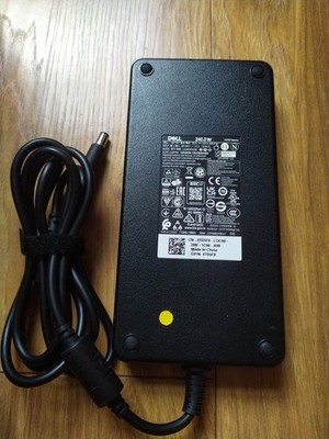 Original Dell Alienware 17 R4 Gaming 240W 19,5V 12,3A Ladegerät Netzteil 
