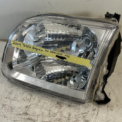 New No Box TYC Right Headlight Assembly for 2001-2004 Toyota Sequoia 20617800