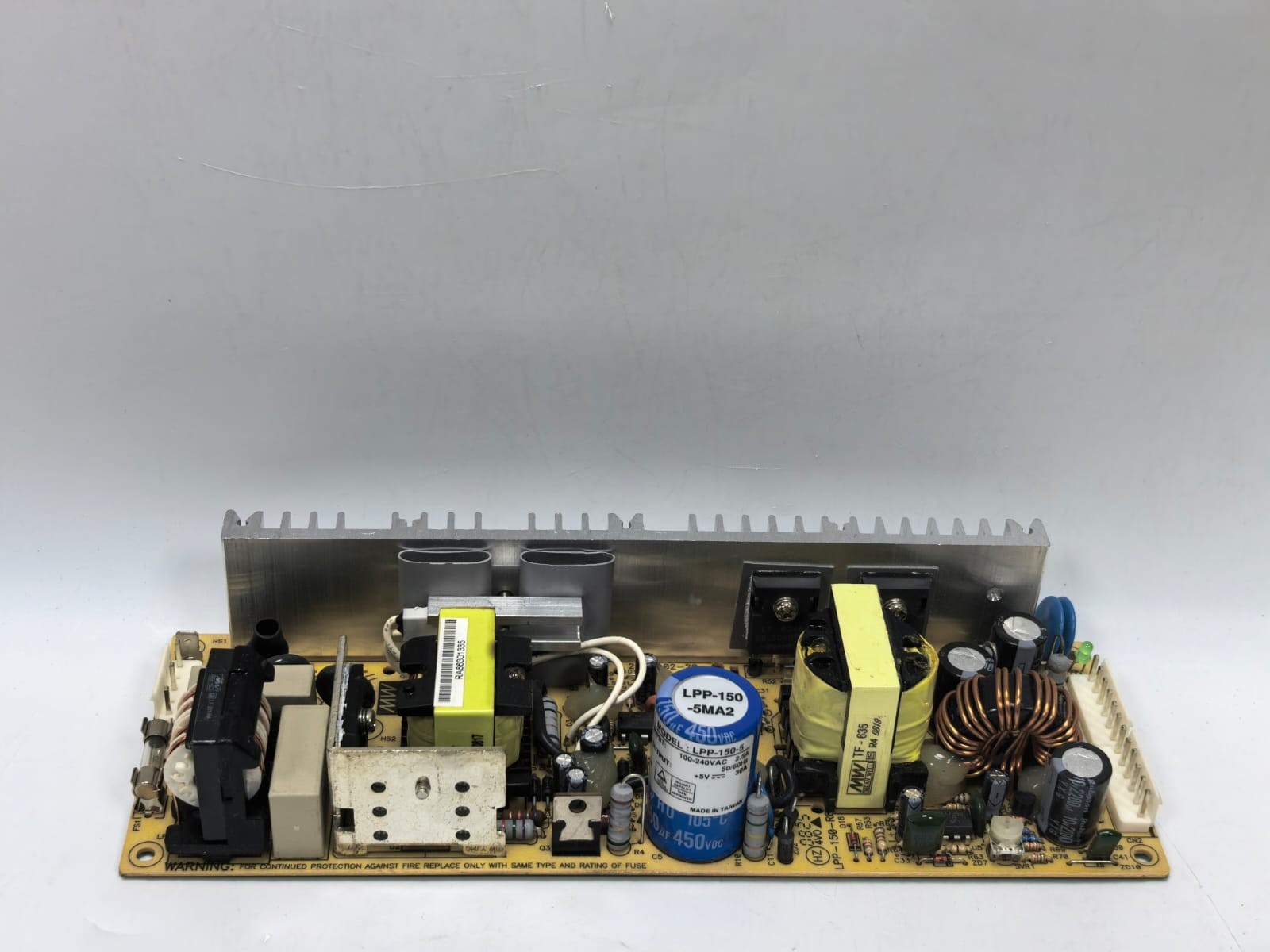 MEAN WELL LPP-150-R8 MEAN WELL LPP-150-R8 POWER SUPPLY 9
