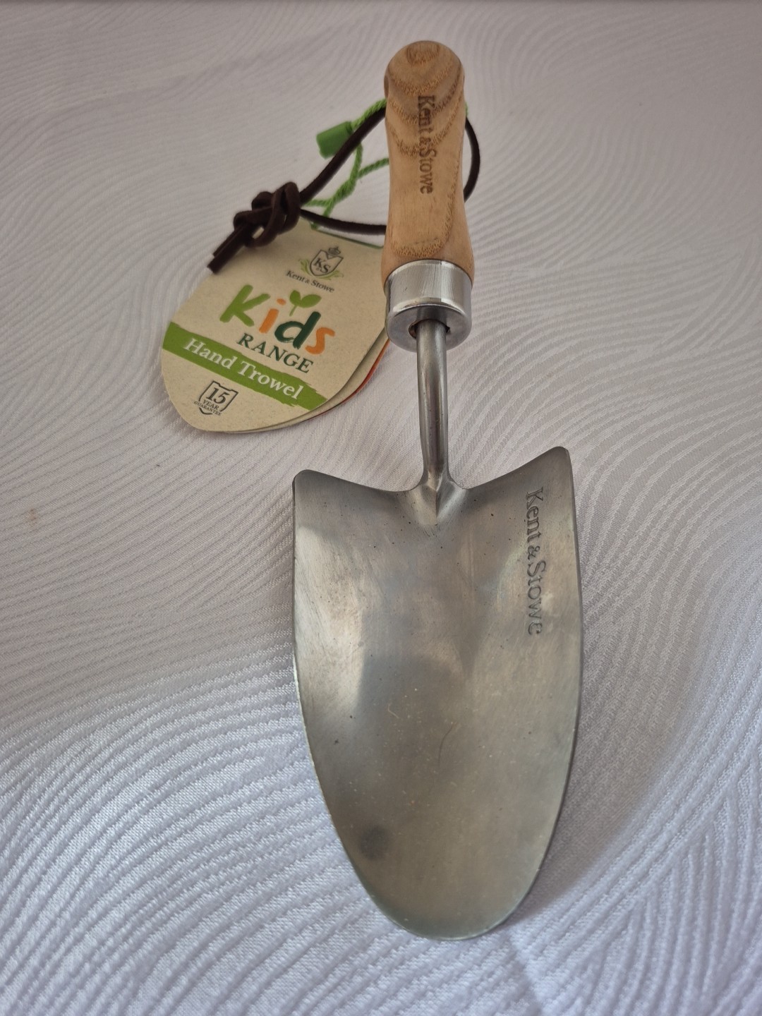Kent & Stowe Kids Trowel FSC-100 percent