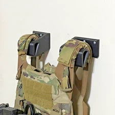 Plate Carrier Display Stand Wall Mount Holder Tactical Vest Gear Kit Organizer