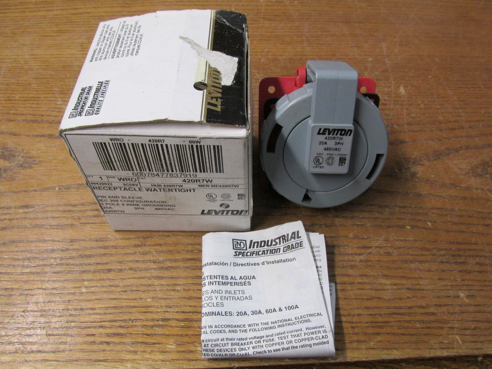 NEW NOS Leviton 420R7W Water Tight Receptacle Pin And Sleeve 20A 480VAC 3PH...