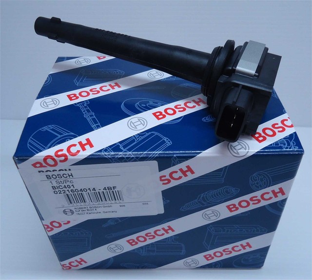 Genuine Bosch Nissan TIIDA Ignition Coil 22448ed800 0221604014 for