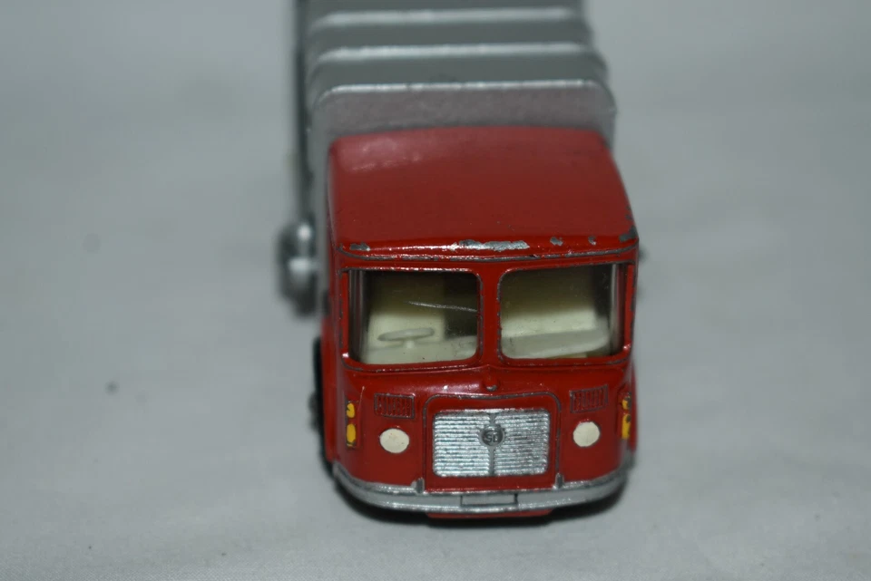 Matchbox Lesney King Size K-7 Refuse Garbage Truck - Image 2 of 4