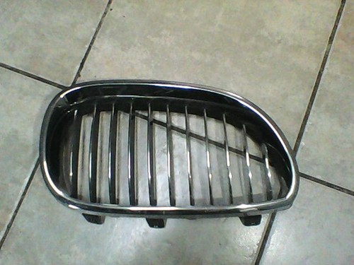 Orig. Kühlergrill Rechts Bmw-niere BMW 5ER E60  560L 7065702