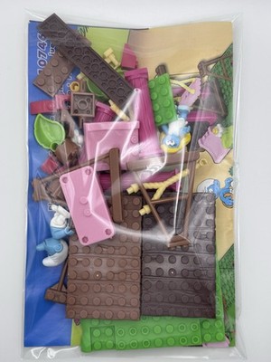 Smurfs Playground Mega Bloks 10746 complete - Pre Owned
