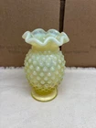 New ListingFenton hobnail uranium glass vase vintage glows vaseline