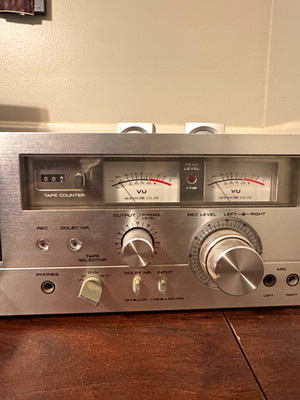 Akai GXC-706D Stereo Cassette Deck Silver Component w/ VU Meters