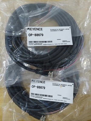 1PC NEW KEYENCE OP-88679 Connector Free Shipping