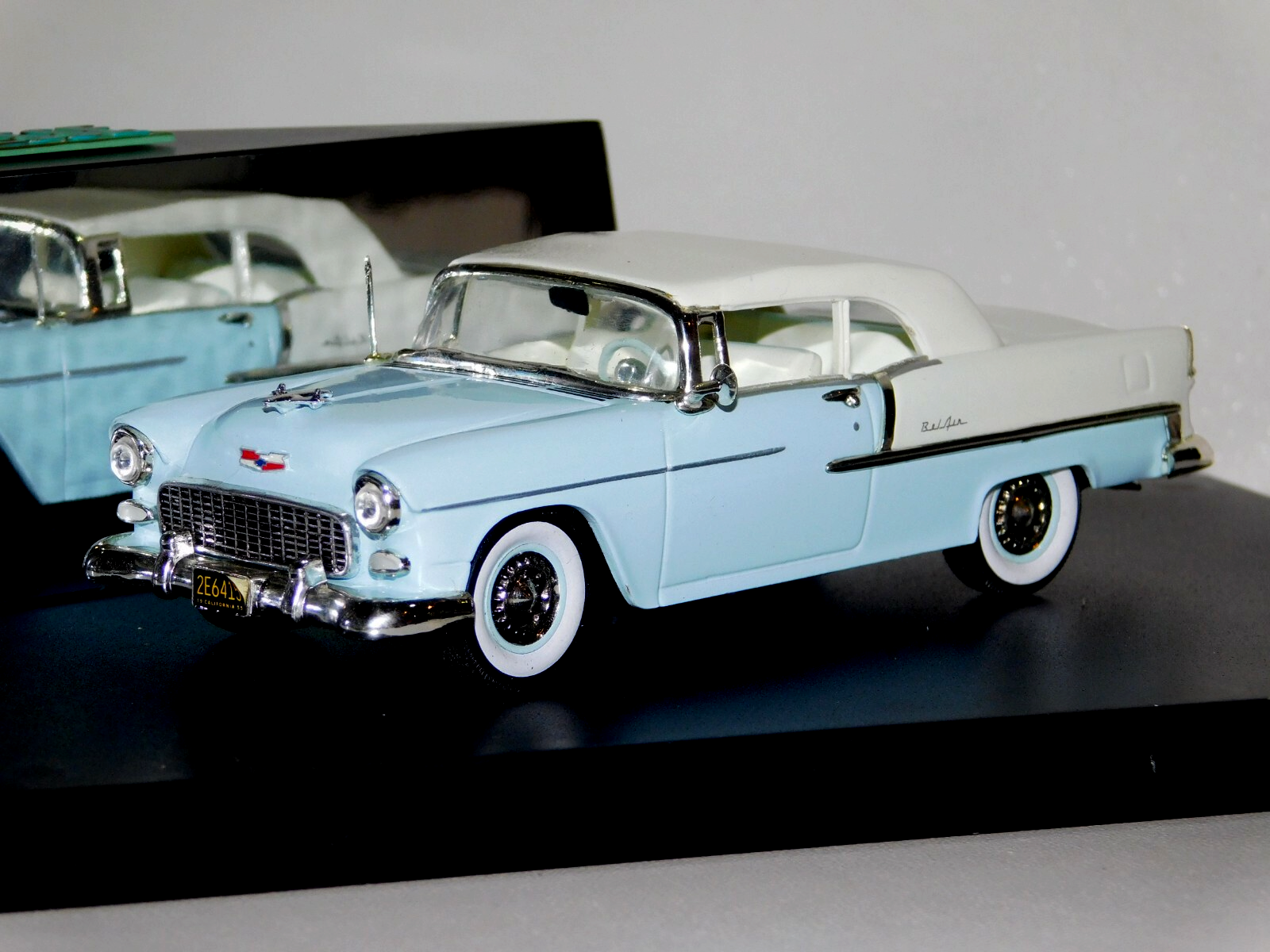 CHEVROLET BEL AIR 1955 CLOSED CONVERTIBLE BLUE & IVORY VITESSE V98142 1/43