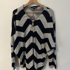Image of Ladies Bonmarche Soft Touch Zip Top Size L New with tags L 27” pit to pit 30”