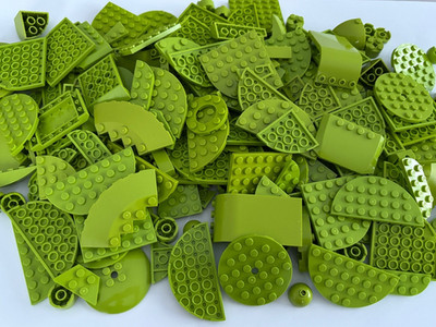 SHIPS FREE!! LEGO BULK LOT 100 LIME GREEN WEDGE ROUND CORNER PLATE STAR WARS etc