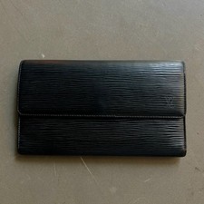 LOUIS VUITTON epi leather long wallet