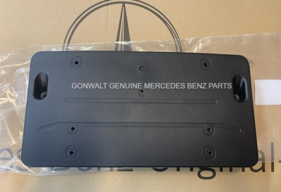 Mercedes Benz Genuine E Class Front Bumper Grille License Bracket 