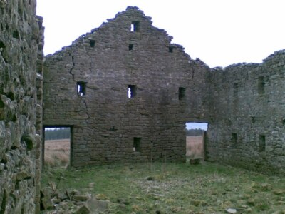 Foto 6x4 Ruine Scheune Kuh Arche gut gemachte Scheune, jetzt leider verfallen. c2009