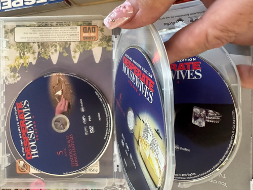 Desperate Housewives - DVD's ~ Seasons 1 - 6 box sets - Picture 20 of 38