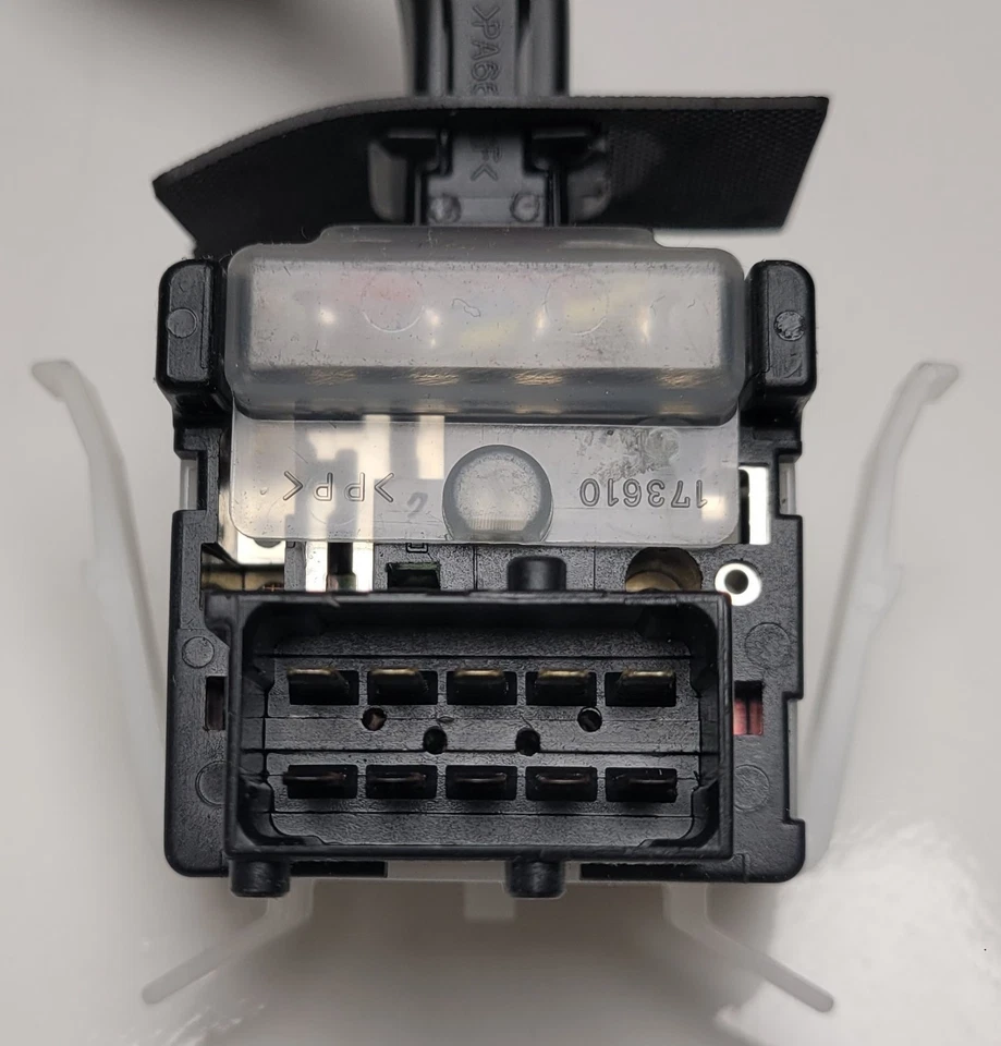 New Open Box Saab 12758444 Turn Signal Stalk With Cruise. For 2006-2009 9-5 - Image 4 of 4