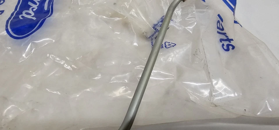 Línea de freno original Ford F5TZ-7A512-A 1995-1997 Ford F Super Duty 7,3 L F250F350 Foto 3 de 4