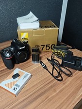 Nikon D750 24,3MP DSLR - Body Vollformat 10972 Auslösungen