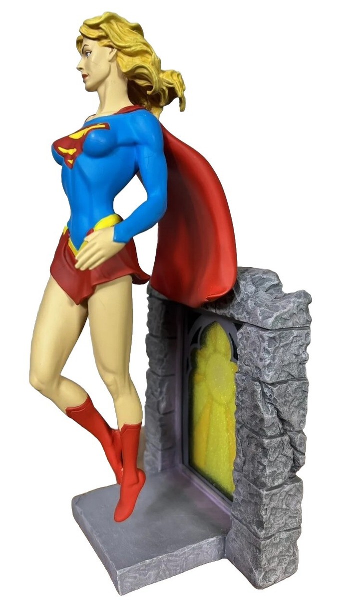 SUPERGIRL - Limited Statue #0482/2000 10.25'' Cold-Cast Porcelain