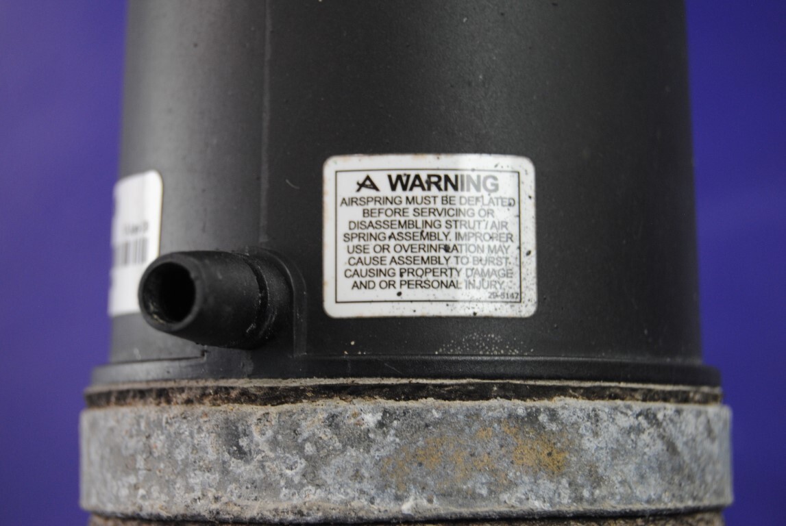 02-06 Escalade Tahoe Suburban Rear Air Ride Shock Absorbers Set Arnott AS-2708