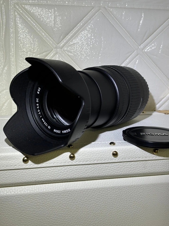 🚀🎁《TOP MINT in CASE》Sigma 18-125mm F/3.5-5.6 DC AF Zoom Lens For Canon JAPAN✈✈ - Image 2 of 4