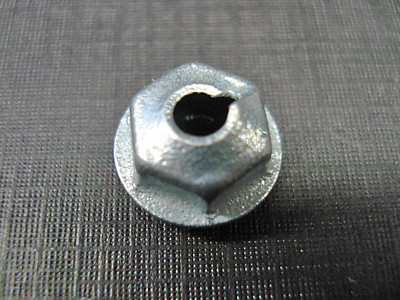 10 pcs NORS body side moulding clips sealer nuts 1/2-5/8 Ford Lincoln