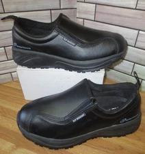 Nautilus Safety Footwear Women's Skidbuster Food Service Shoe Size 8 Wide N5064