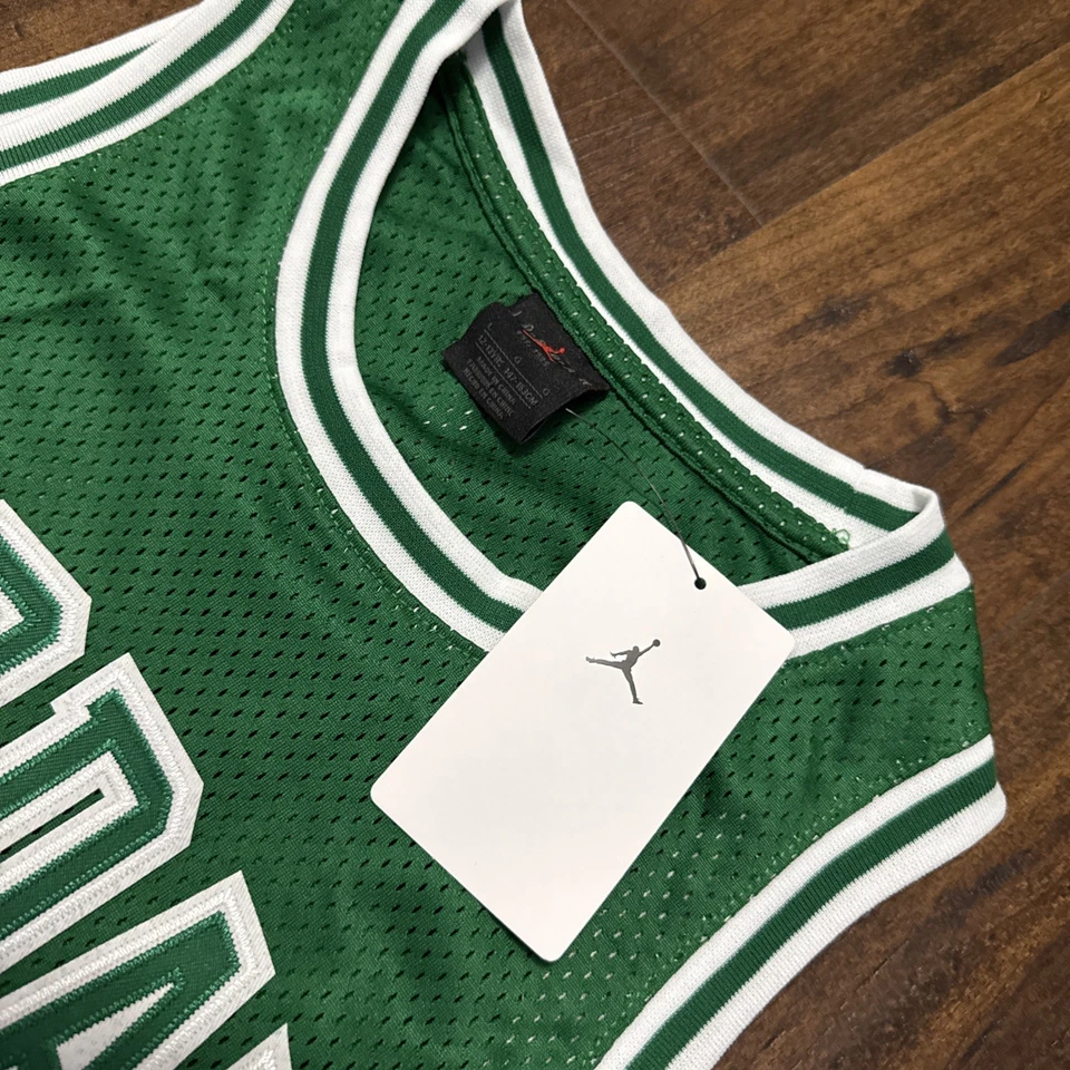 NWT Nike Jordan Flight 23 Stitched Green Basketball Jersey Kid's Size XL. C1 - Image 3 of 4