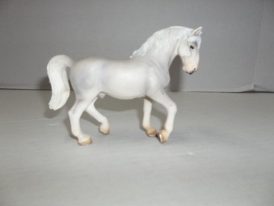 SCHLEICH Germany White LIPIZZANER Stallion Horse Retired 2004 4x5 