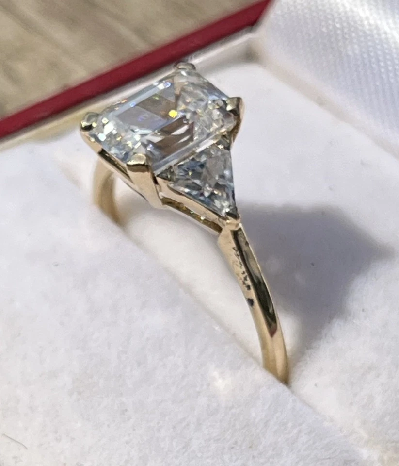 Anillo vintage de oro de 14 quilates Diamonique circonita cúbica 3,1 gramos! Talla 7,75. Precioso y grande! Foto 3 de 4