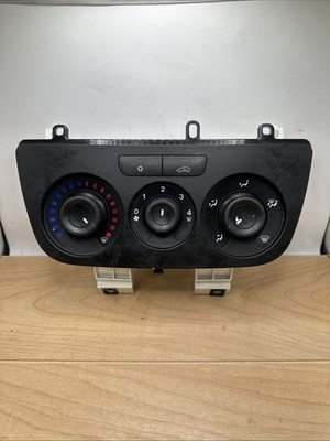 2015 - 2018 Ram ProMaster City A/C Heater Climate Control Unit 735608096 OEM
