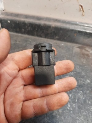 1992-1999 BMW E36 Tail Light Bulb Socket Black 1387697 OEM