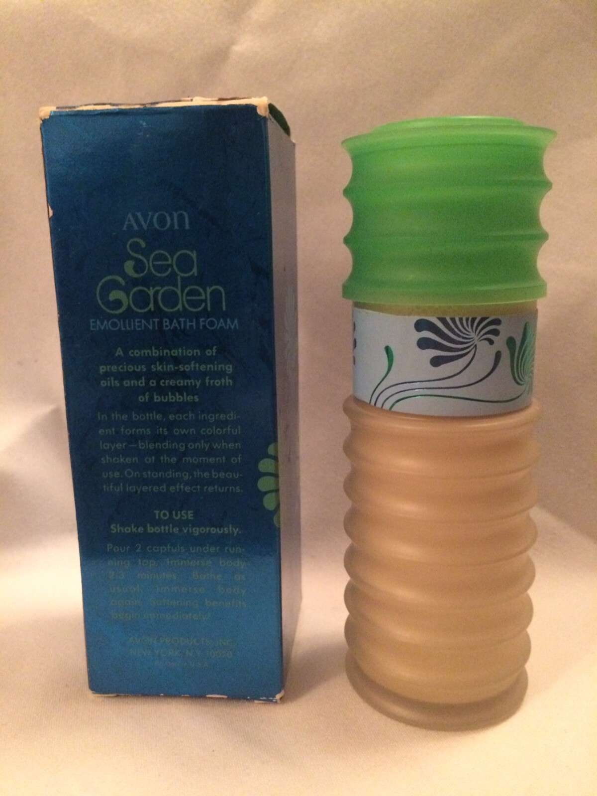 VINTAGE AVON 1970 SEA GARDEN EMOLLIENT  BATH FOAM 5 FL. OZ.  ~ NEW OLD STOCK