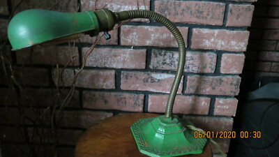 1930's Industrial Bench Desk Table Lamp Cast Iron Arnold Mfg Co.