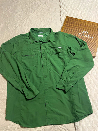 Columbia Omni-Shade Men’s XL Green Solid Woven Long Sleeve Button-Up Shirt