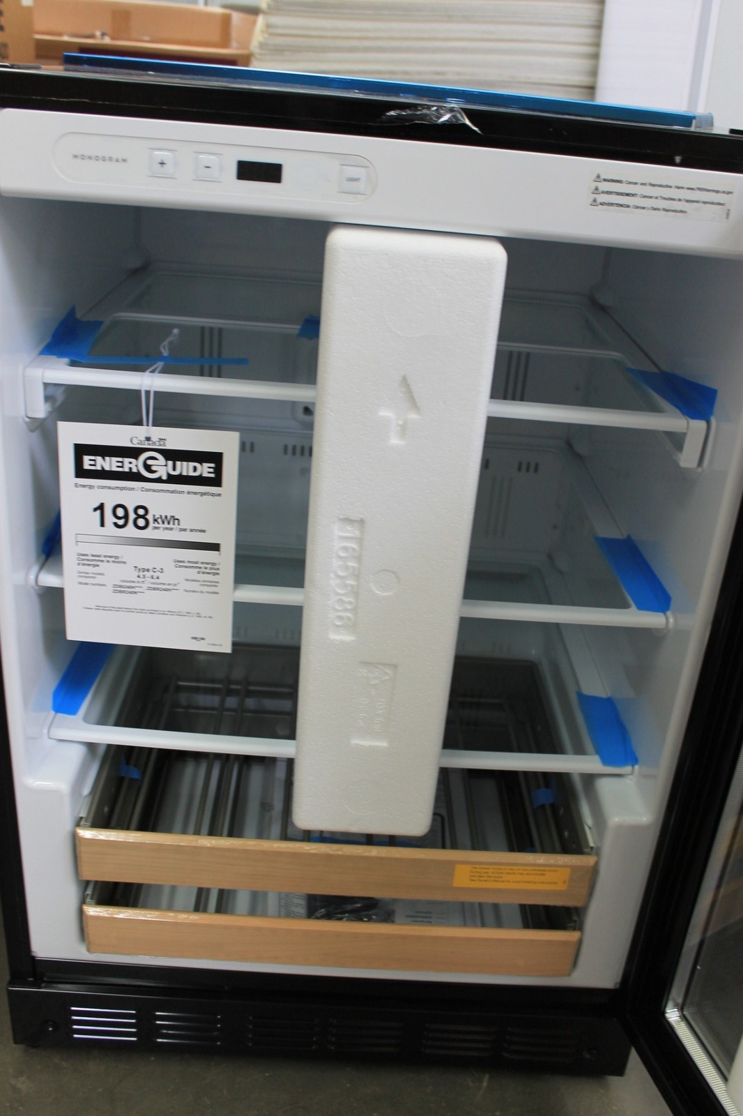 GE Monogram ZDBR240NBS 24" Stainless Built-In Beverage Center NOB #155153