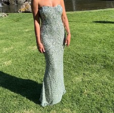 Elegant Green Beaded Strapless Evening Gown - size 4