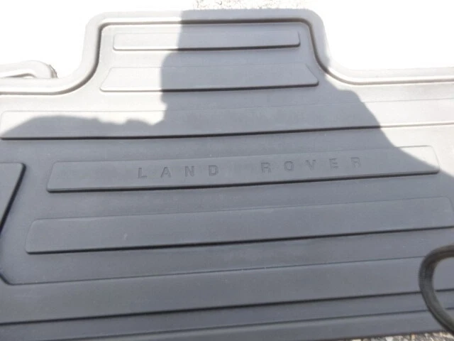 08-15 LAND ROVER LR2 FACTORY OEM RUBBER ALL WEATHER REAR SEAT FLOOR MATS PAIR — 第 3/4 张图片