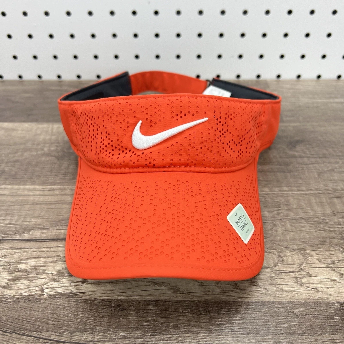 Nike Women s Tech Perforated Golf Visor Red White New With Tags